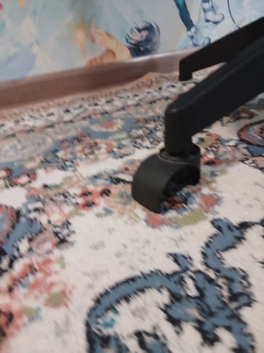 Продаю игровое кресло