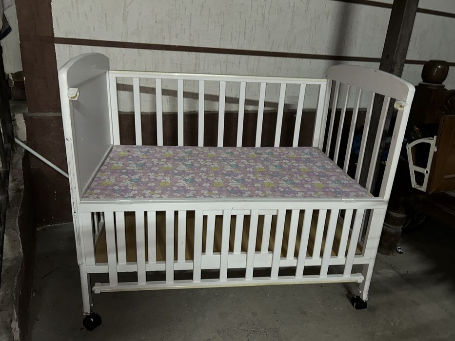 Продам манеж детский