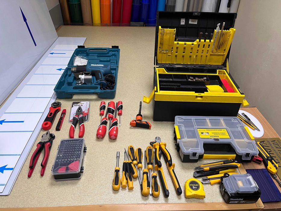 Truse scule, scule elctrice & organizatoare