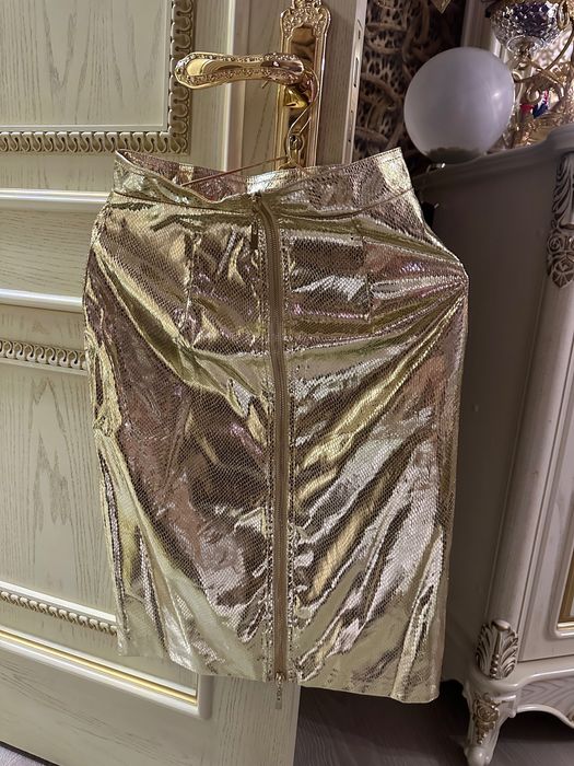 Костюм с юбкой размер S