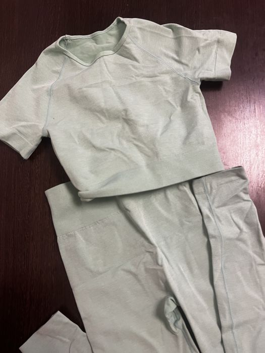 Одежда женская по 2000