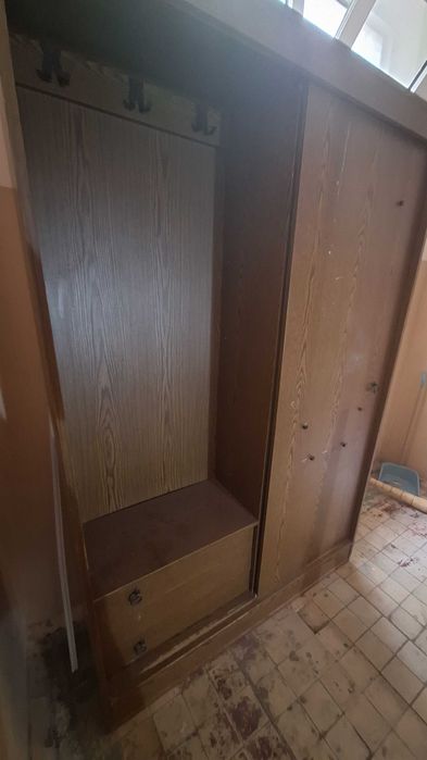 Шкаф для прихожей