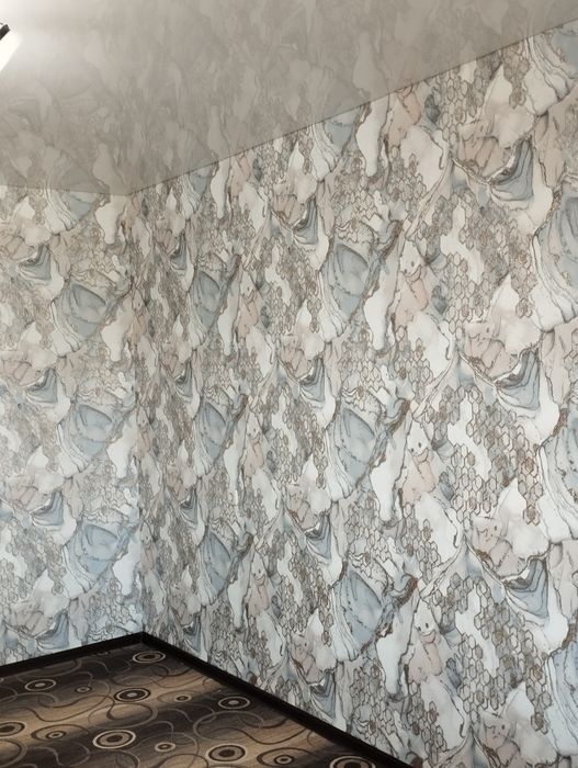 Поклейка  обоев.