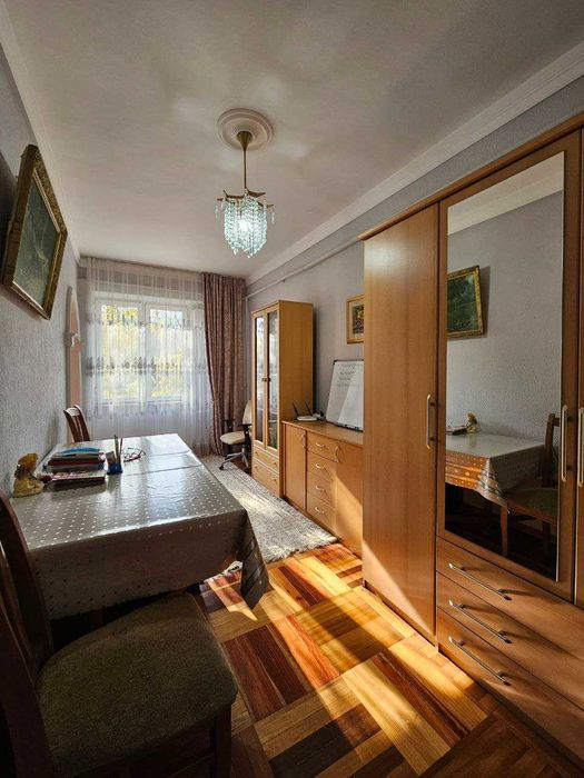 Ц 2! Продам 4 комн, квартиру в центре, Алайский Базар