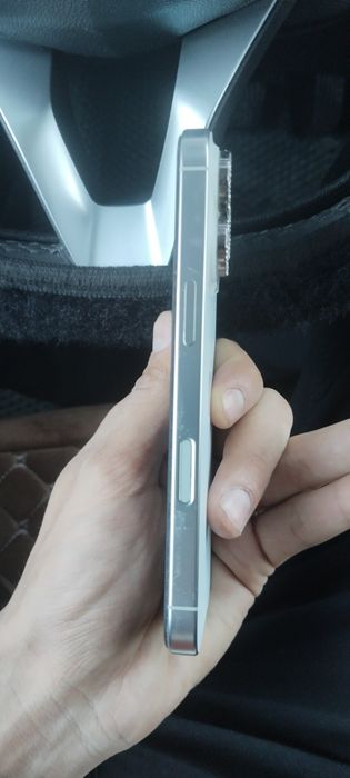 Продам Айфон 16 про 128Гб