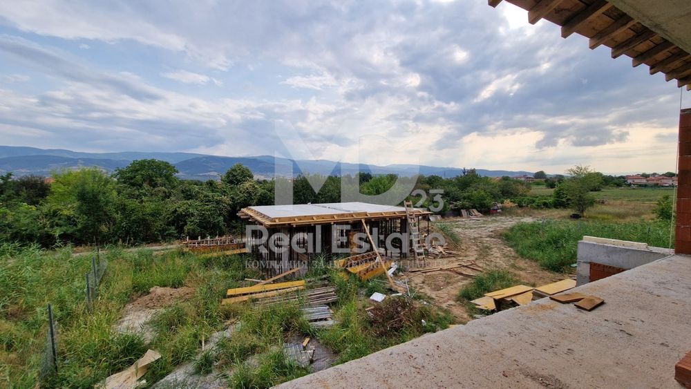 Къща в Пловдив-Беломорски площ 248 цена 350000