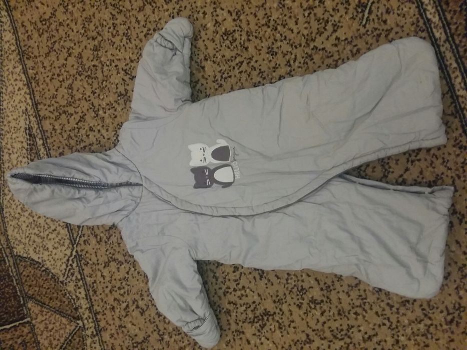 Продам комбинезон-трансформер