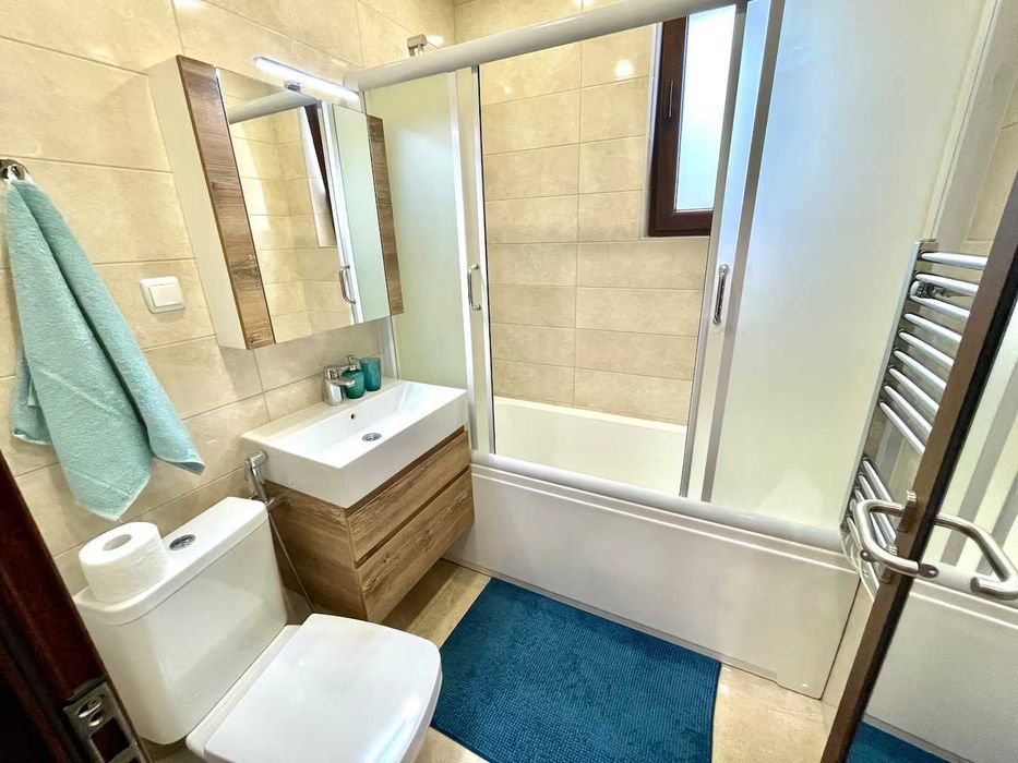 Двустаен апартамент под наем с морска гледка – кв. Бриз, Варна