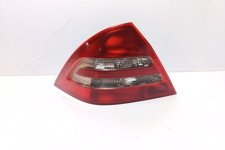 Stop stanga Mercedes-Benz C-Class W203