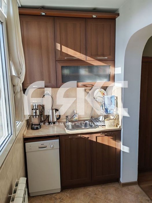 Двустаен обзаведен апартамент в кв. Дружба 2 - бърз достъп до цнетъра