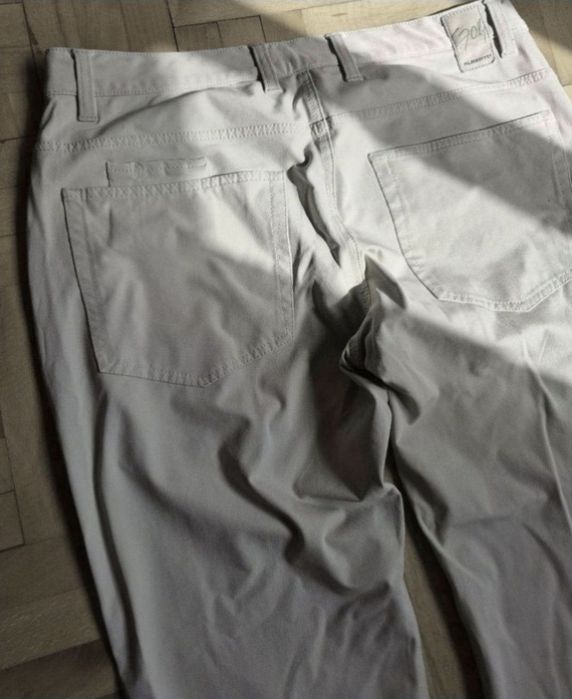 Pantaloni Eleganți Bărbați Calvin Klein - 100% Lână Pură - M