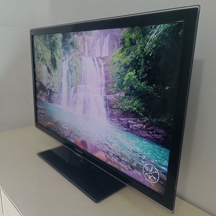 Телевизор Samsung