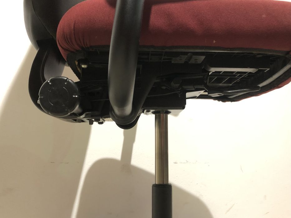 16 Buc. Scaun de Birou Steelcase; Scaun Ergonomic cu Reglaje Multiple