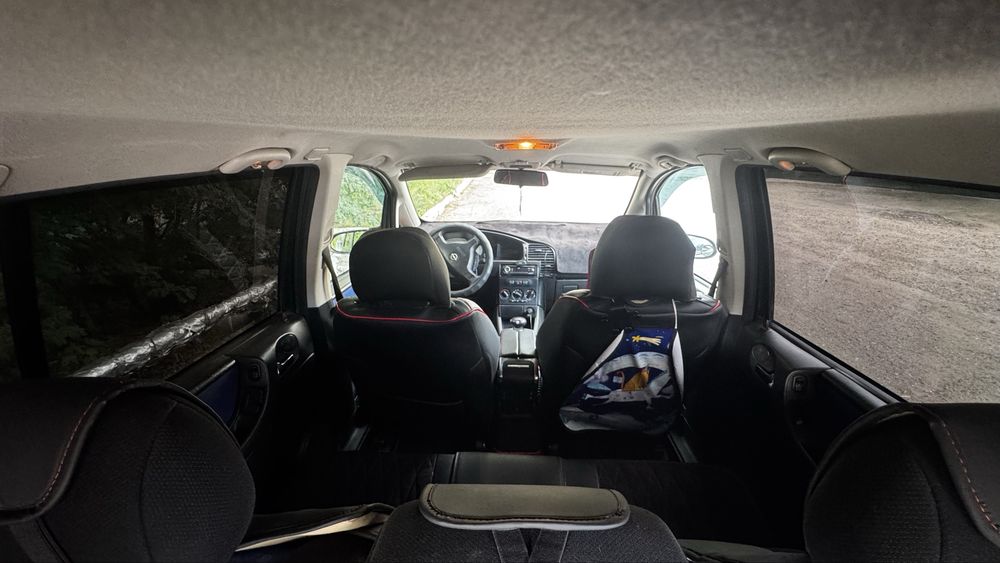 Opel Zafira 2.2 2000г