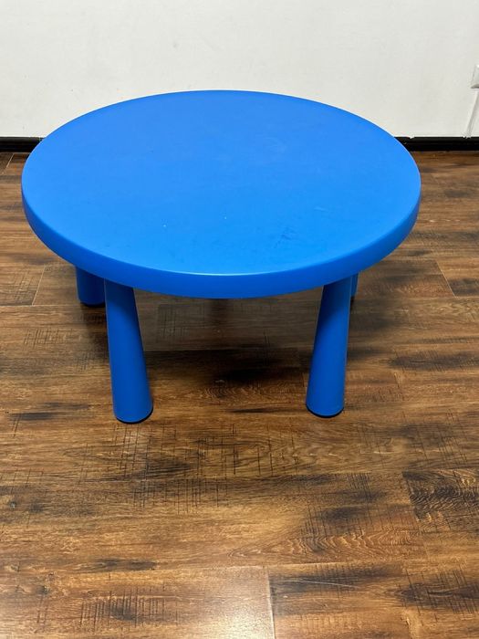 Детский стол