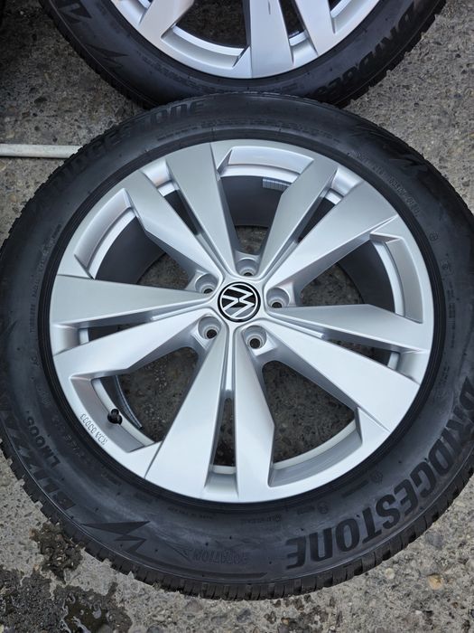 Jante Aliaj 5×112 Noi Pe 19 Echipate cu Anvelope Noi 235.55.19+255.50.19 Bridgestone