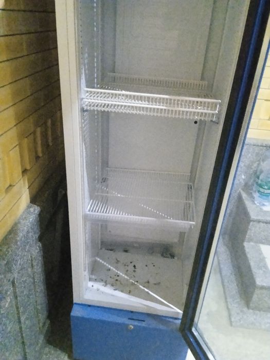 Холодильник Б/У.