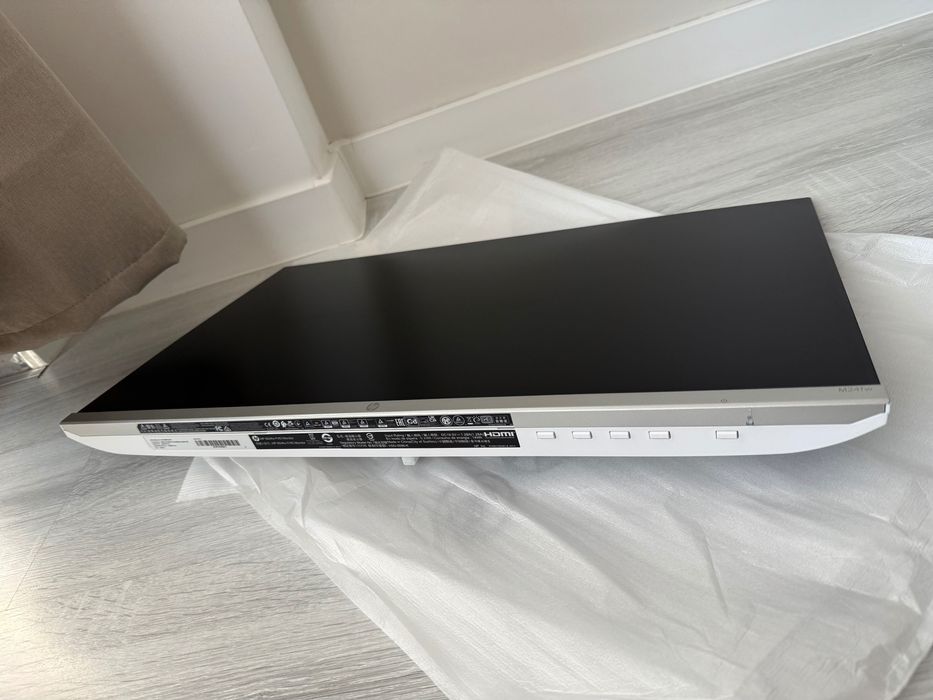 ЧИСТО НОВ Монитор 23,8 инча LED HP M24fw 1920 x 1080 пиксела, 5 ms,