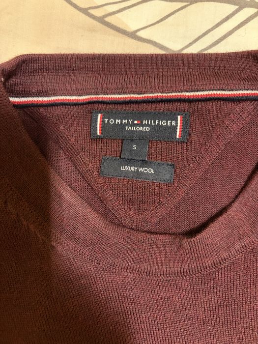 Вълнен пуловер Tommy Hilfiger