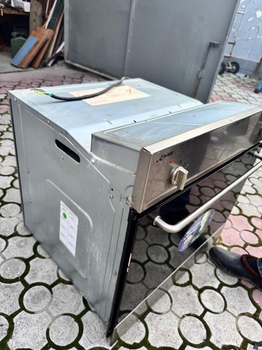 Продам Духовой шкаф