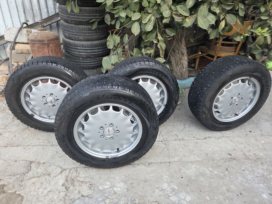 Шины с дисками R16 235 на 60 шипы