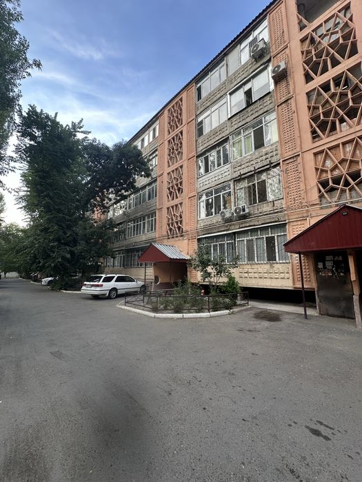 2х комн. 1эт. 8мкр 47д