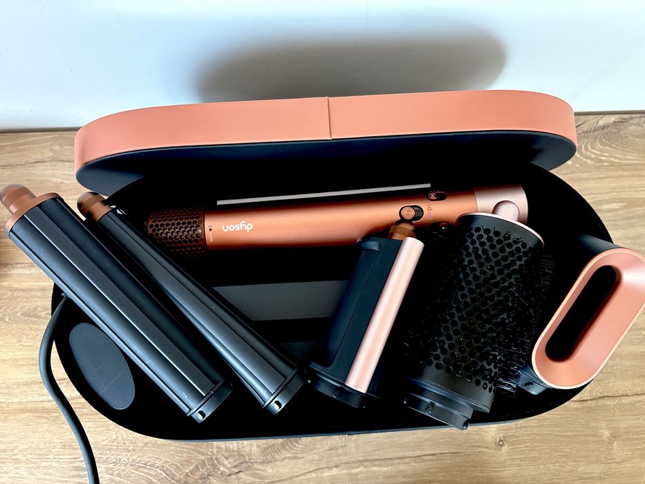 Dyson Airwrap i.d.™ HS08