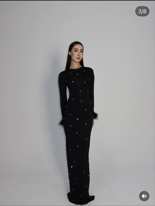 Черное макси платье