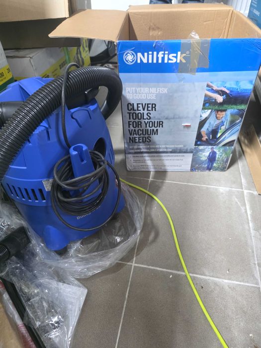 Aspirator de apă și praf Nilfisk Buddy II 12L pentru casă