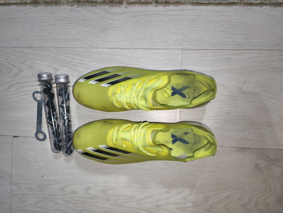 Продам бутсы оригинал Adidas x ghosted