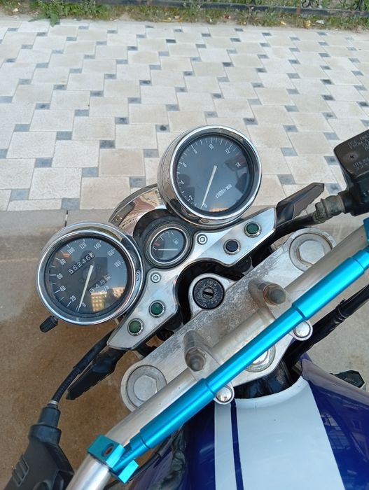 Suzuki inazuma 400 (katana 600)