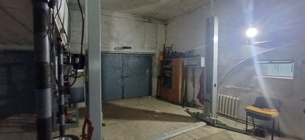 Продам 4 ком. большой дом