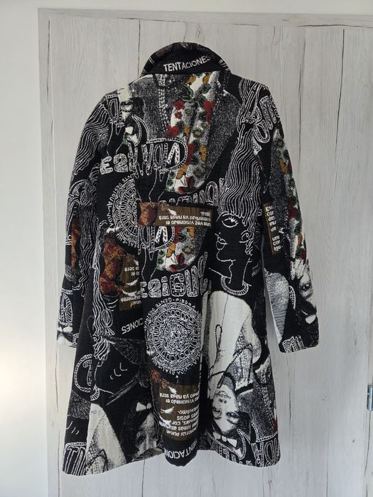 Уникално палто Desigual