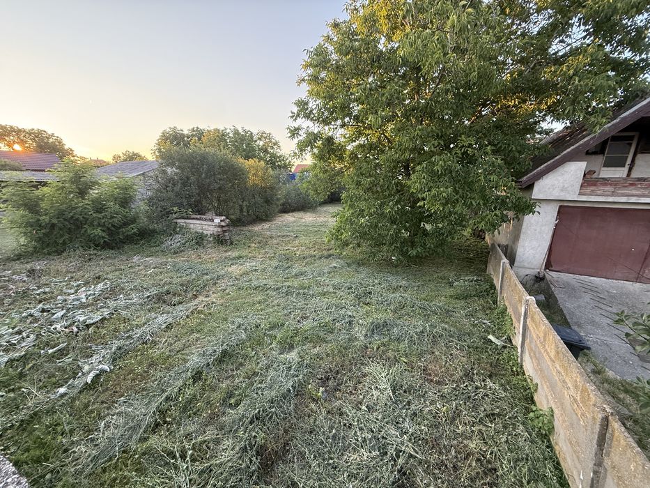 Ofer spre vanzare Teren intravilan 840 m2 ultracentral în Odoreu