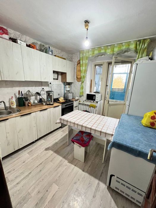 Продам 2 комнатную квартиру