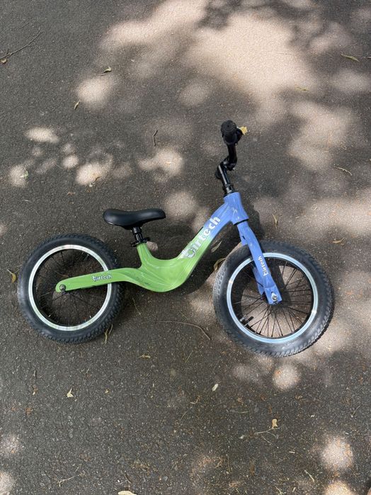 Biciclete gemeni fără pedale