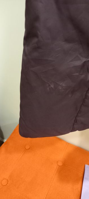 Дамско яке С пух и естествен косъм на качулка.Размер 48