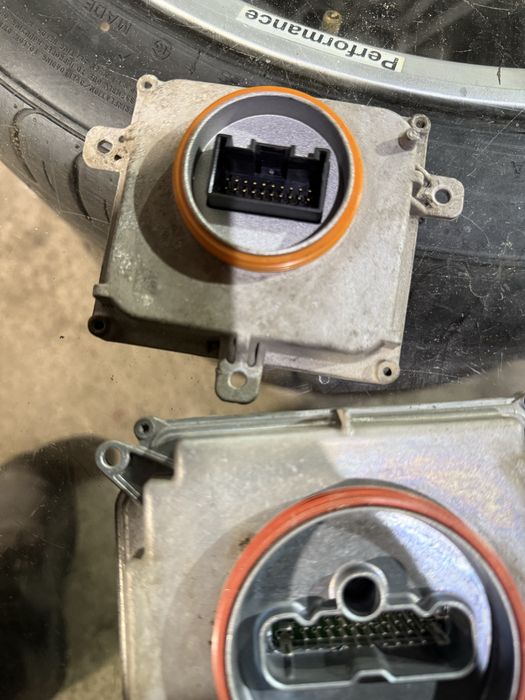 LED модул Audi A3 A6 Q3 Skoda Superb 4G0907397Q