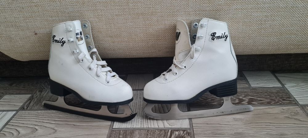 Коньки фигурные детские
