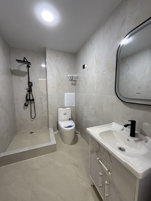 latiko buxara sitidan 2-xonalik qilingan neoklassika uslubida tamirlan