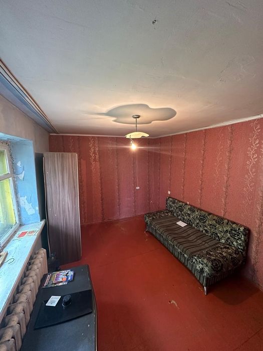 Продаётся 2 ком  квартира.  Жас оркен 9900