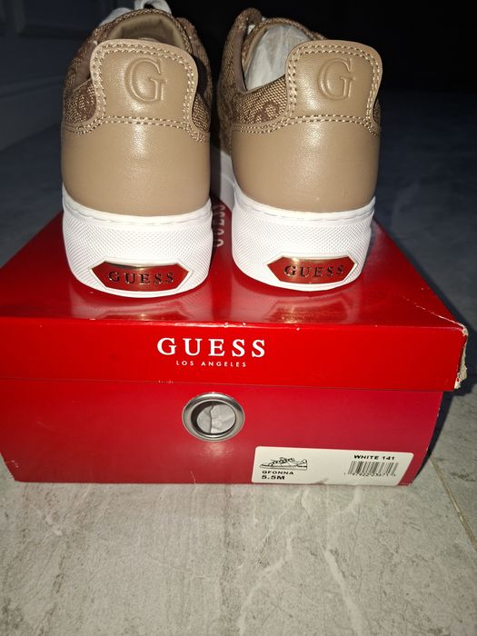 Женские кеды Guess