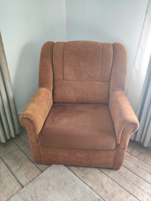 Colțare pat și obiecte de mobilier CITIȚ CU ATENȚIE ANUNȚUL I