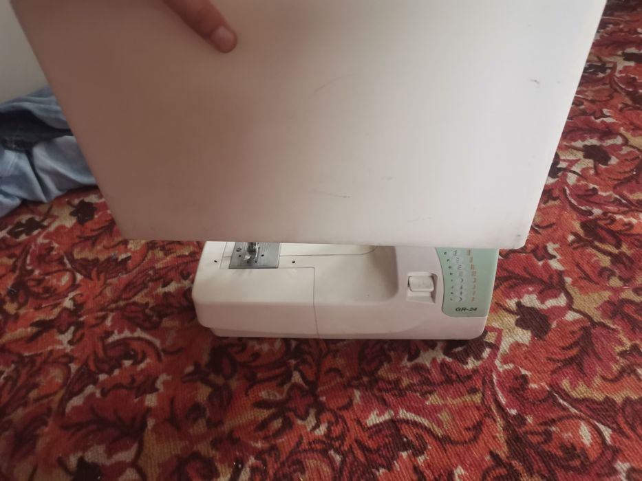 Швейная машинка с лапкой