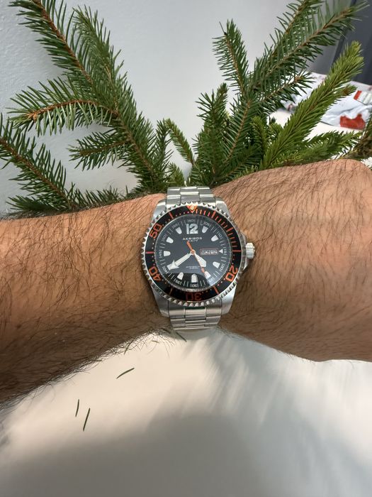 Ceas bărbati Akribos Day Date AK947SSOR