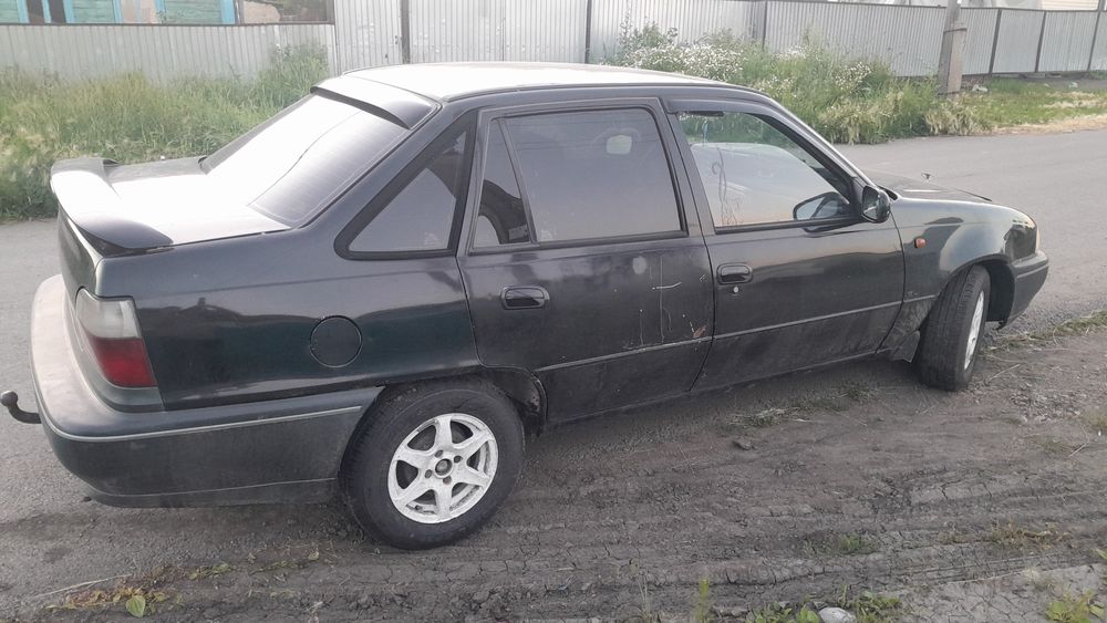 Продам деу нексия