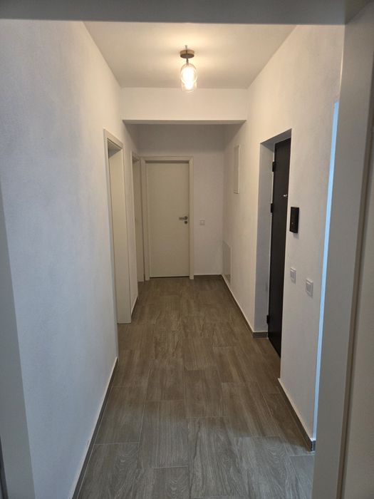 Apartament cu 3 camere Sanpetru