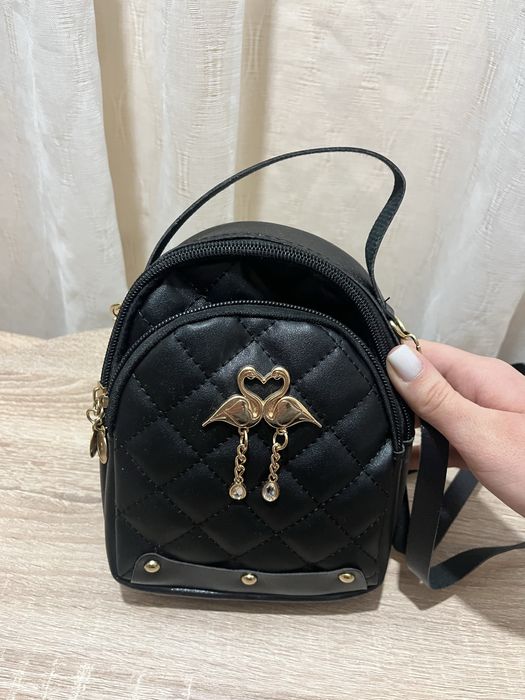 Оригинална чанта Guess и раничка