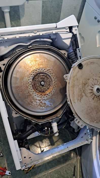 Reparatii masini de vase, masini de spalat rufe, uscatoare