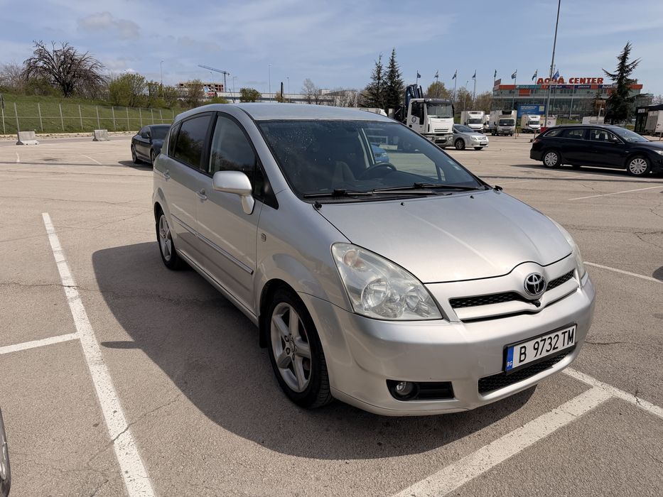 Toyota corolla verso 2.0 4d4 116кс